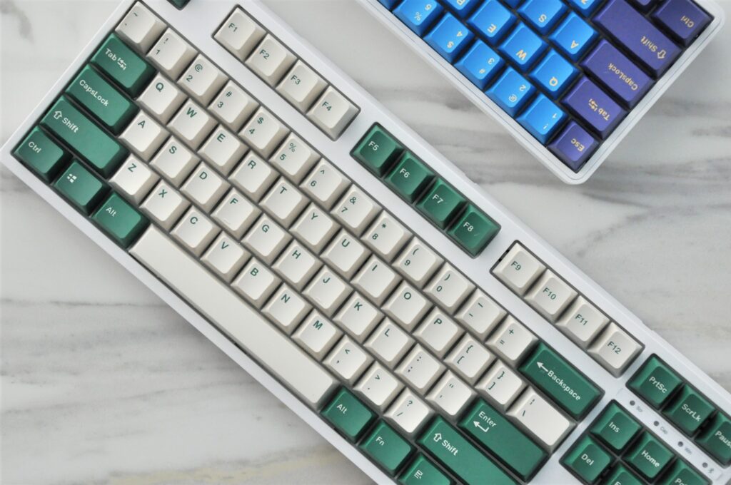 oem profile keycaps